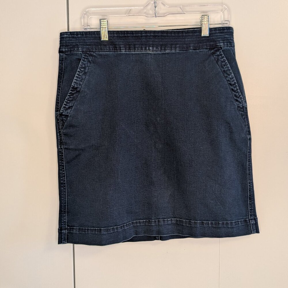 EUC Talbots Dark Wash Denim Pencil Skirt with Pockets SZ 12